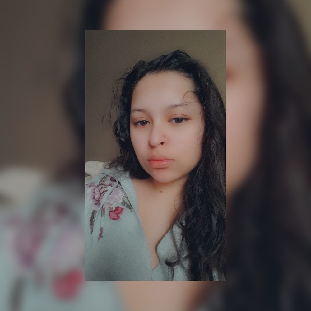 Meet your Posher, Alexis